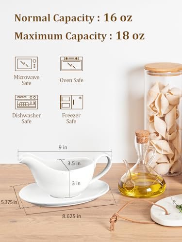 18 oz Ceramic Gravy Boat with Saucer, White Sauce Boat