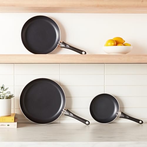Amazon Basics Ceramic Non-Stick 3-Piece Frying Pan Set, 8 Inch, 10 Inch & 12 Inch, Black