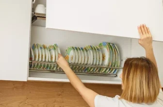What Are the Best Ways to Organize Kitchen Cabinets?